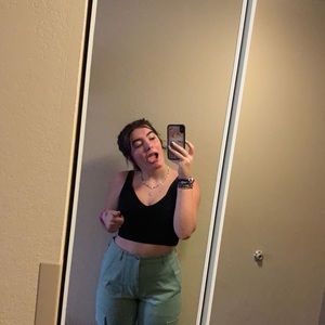 Meet your Posher, Kelly